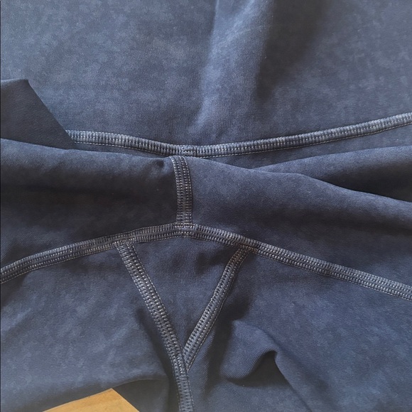 Lululemon Wunder Under High-Rise Tight Indigo Spray 25" - Picture 8 of 8